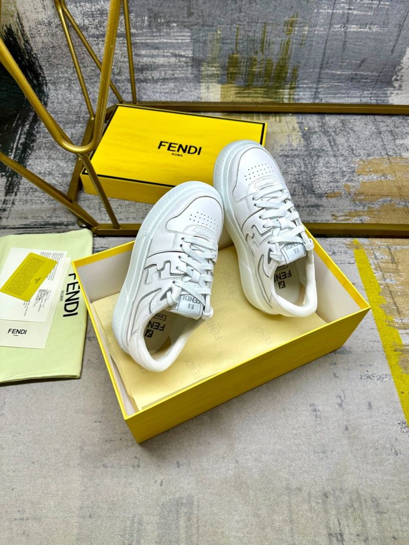 Fendi Low Shoes